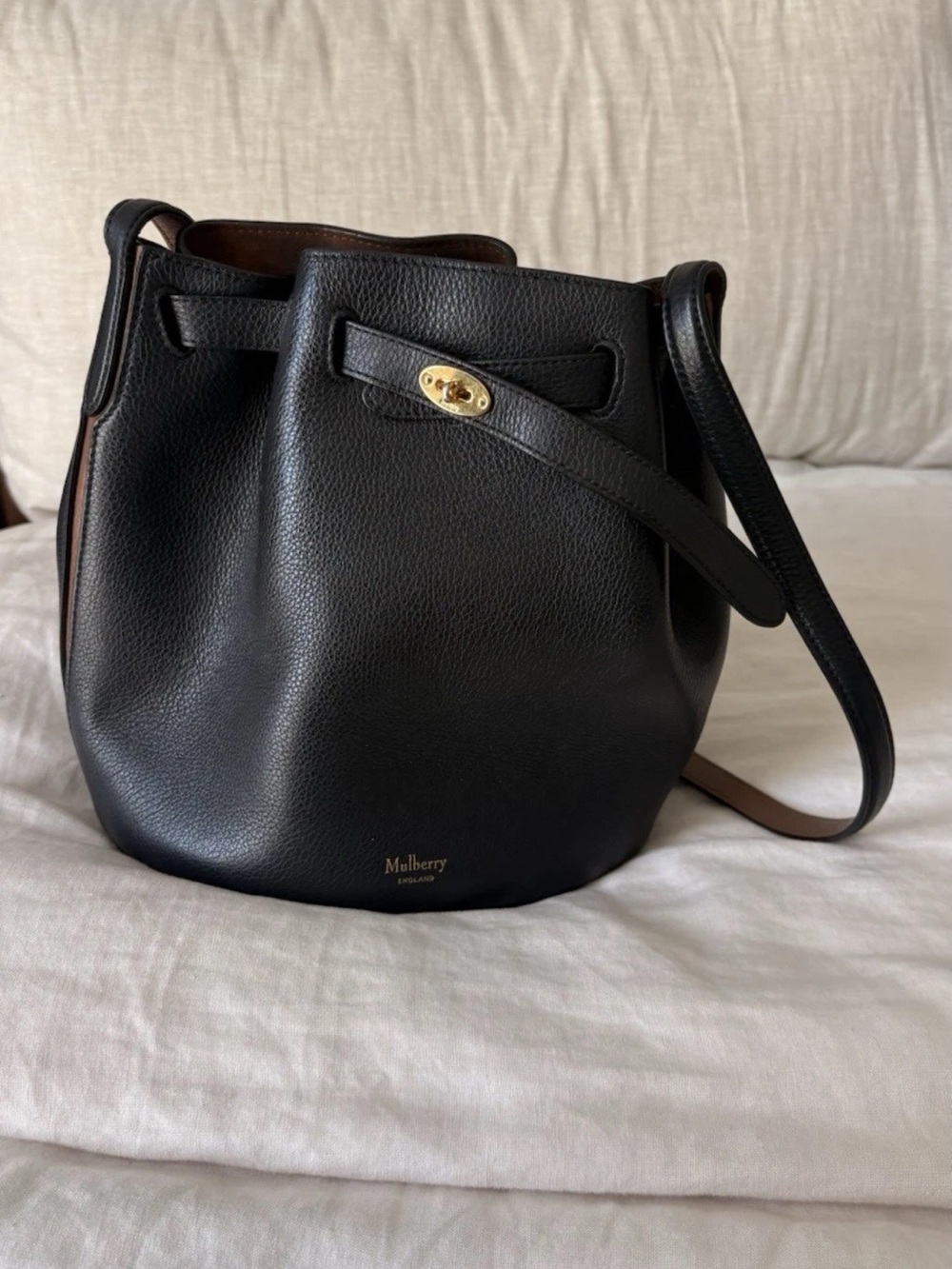 Mulberry Black Pebbled Leather Drawstring Shoulder Bucket Bag with Gold Hardware